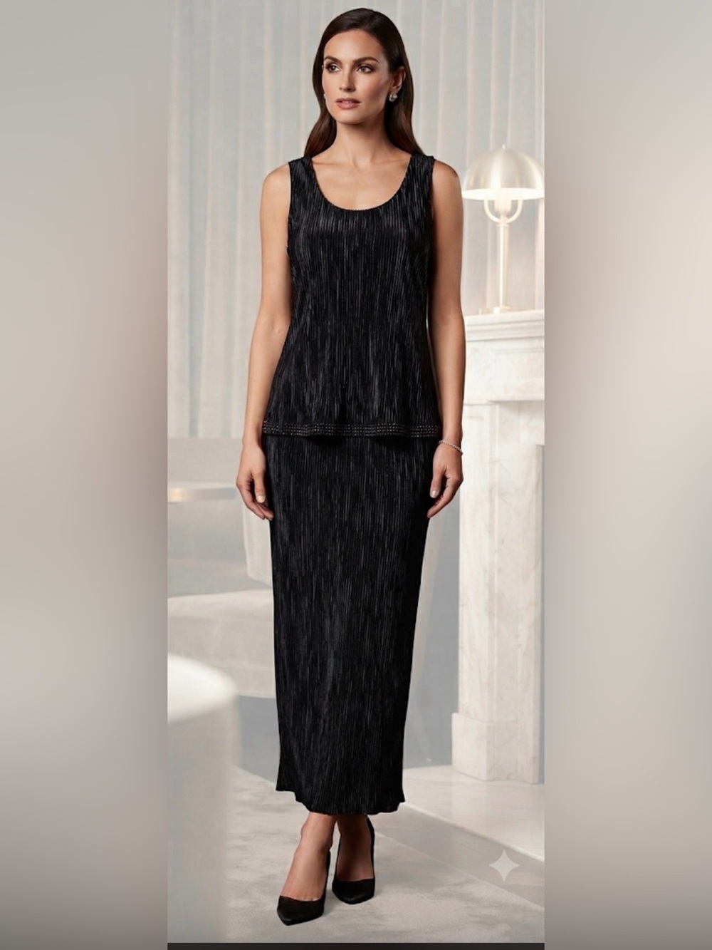 Lovely Grace Black Sleeveless Maxi Dress
